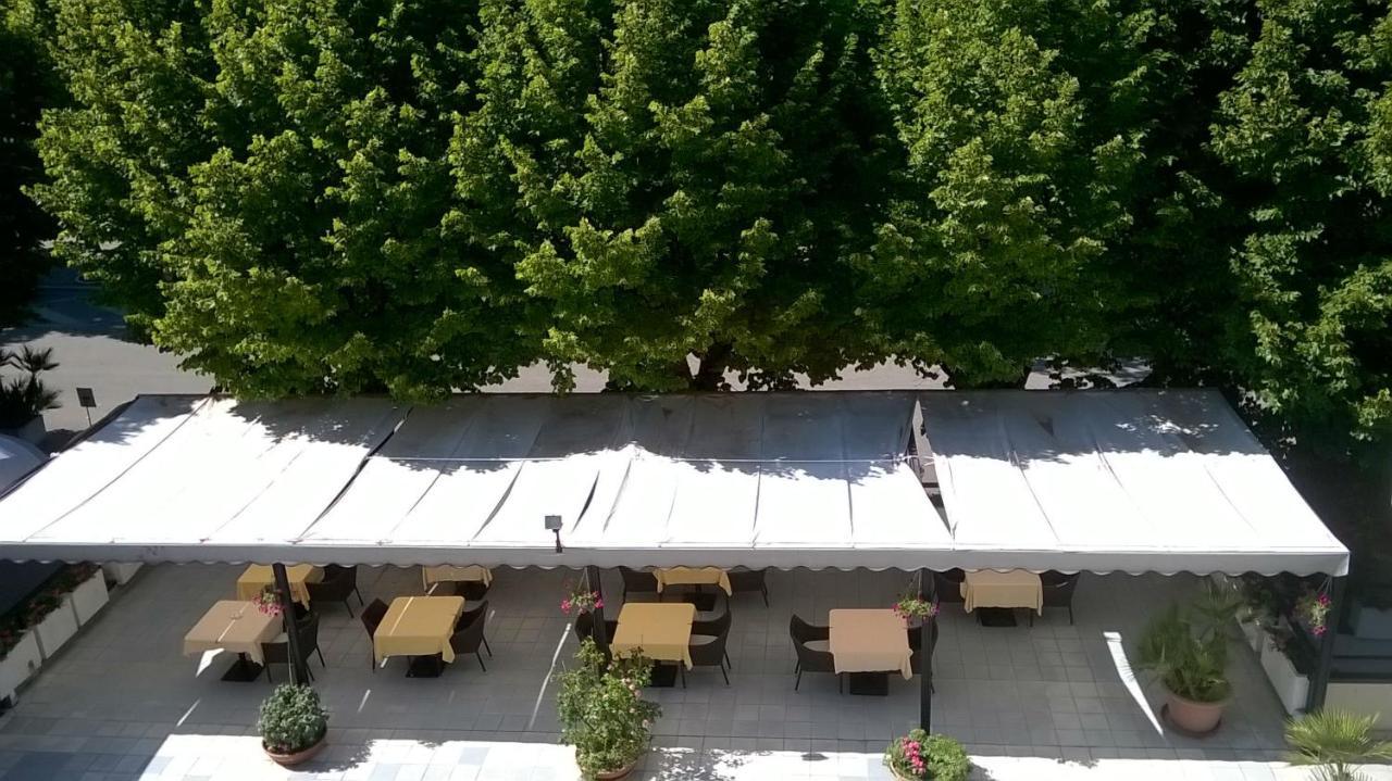 Hotel Du Parc أدري المظهر الخارجي الصورة