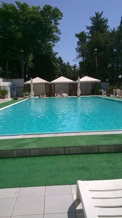 Hotel Du Parc أدري المظهر الخارجي الصورة