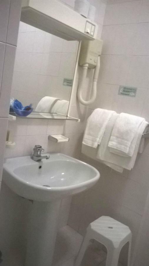 Hotel Du Parc أدري المظهر الخارجي الصورة